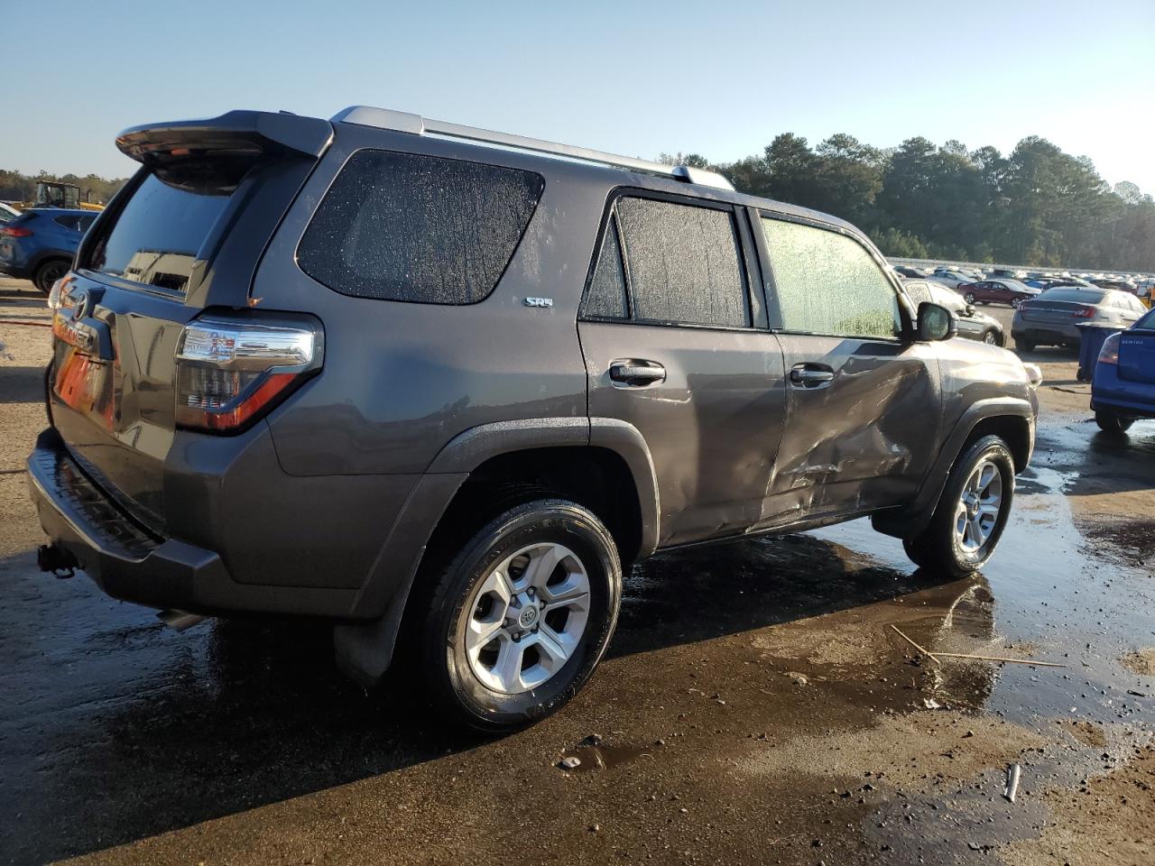 Lot #2930726760 2017 TOYOTA 4RUNNER SR