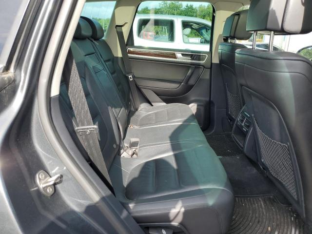 2016 VOLKSWAGEN TOUAREG SP WVGEF9BP4GD004053