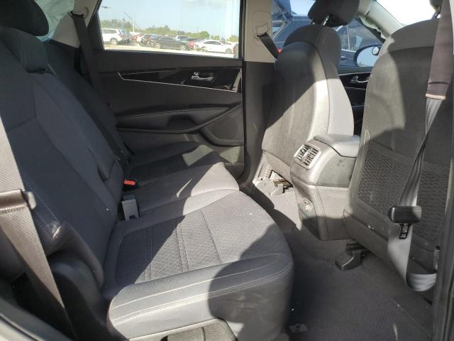 2018 KIA SORENTO LX 5XYPG4A32JG427430