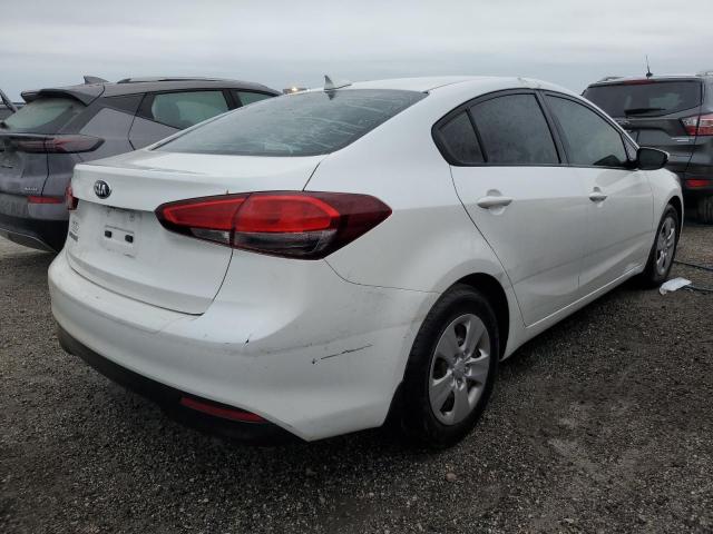 VIN 3KPFL4A78JE260689 2018 KIA Forte, LX no.3