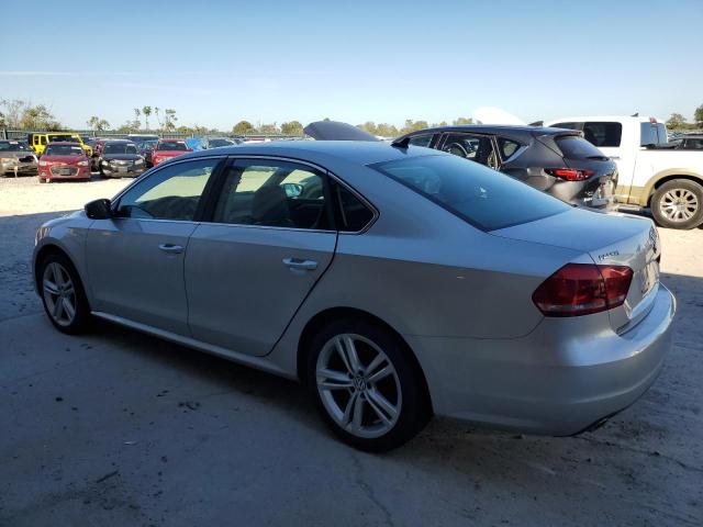 2015 VOLKSWAGEN PASSAT SE 1VWBV7A34FC043482