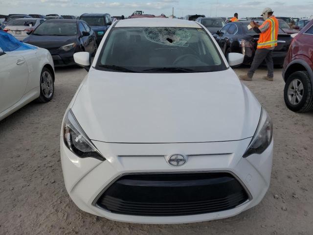 VIN 3MYDLBZV5GY134474 2016 Toyota Scion no.5