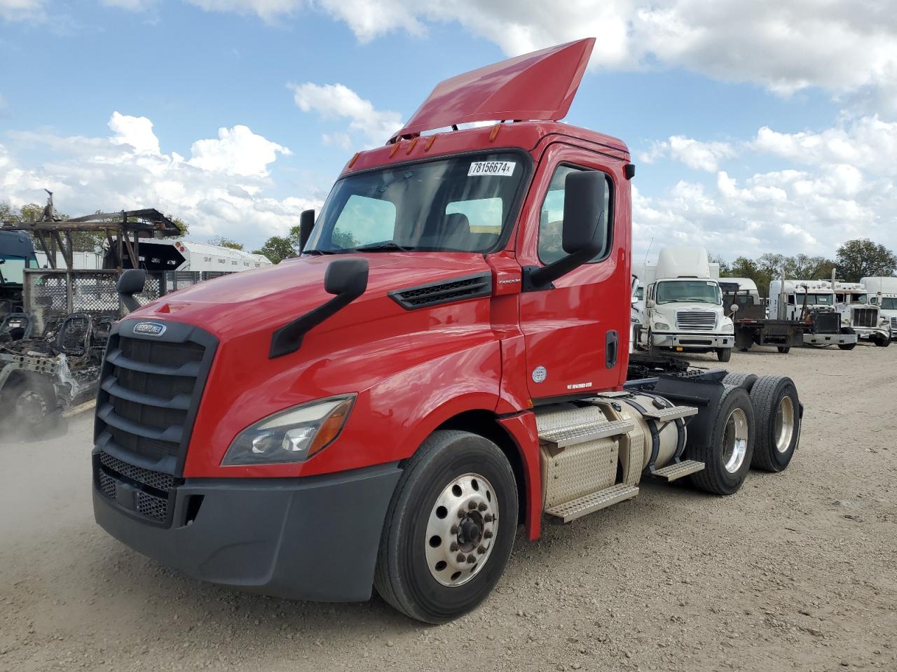 Lot #2960396749 2020 FREIGHTLINER CASCADIA 1