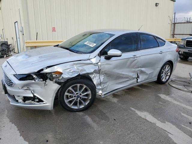 VIN 3FA6P0H7XHR373152 2017 Ford Fusion, SE no.1