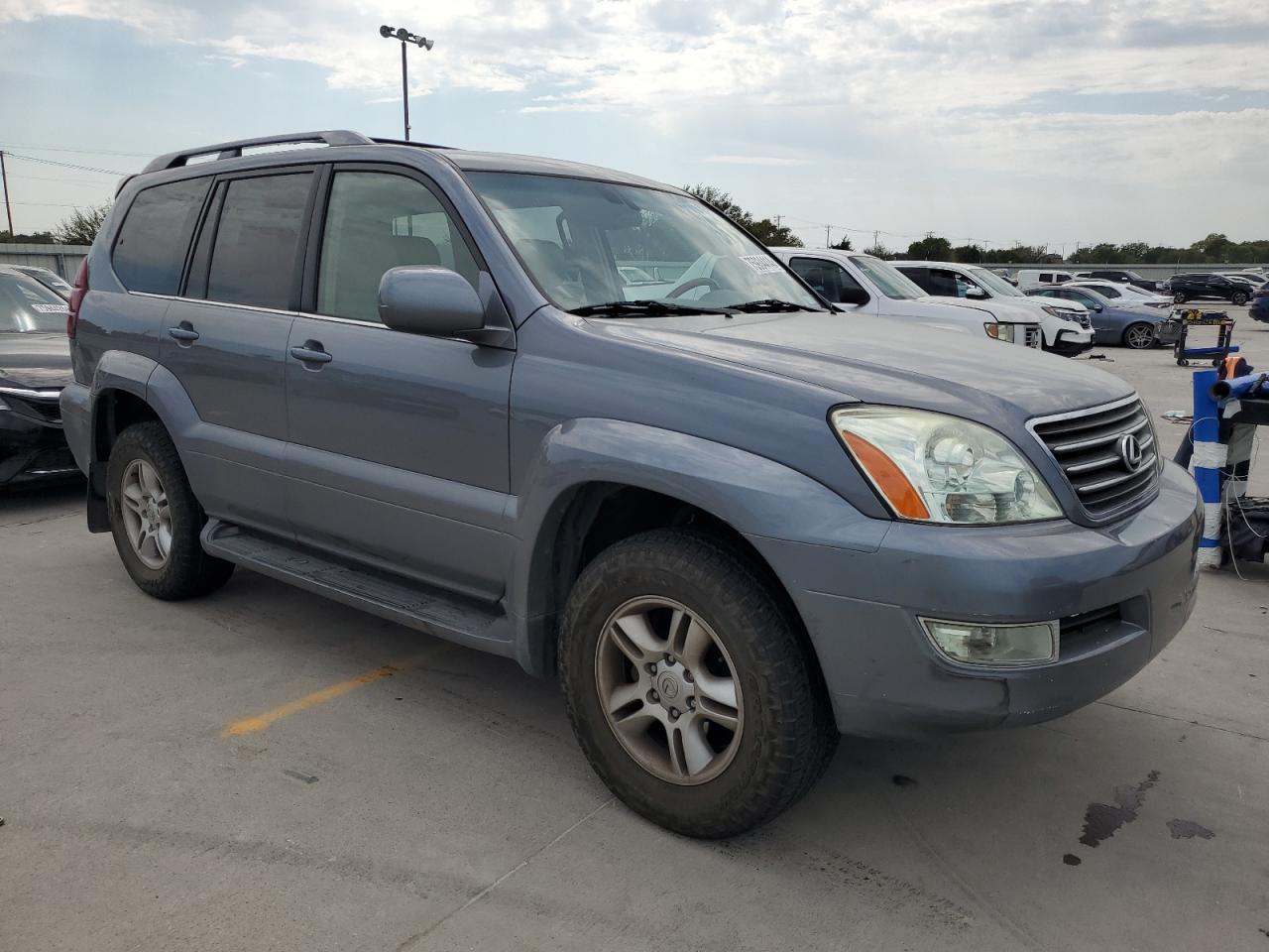 Lot #2926742169 2003 LEXUS GX 470