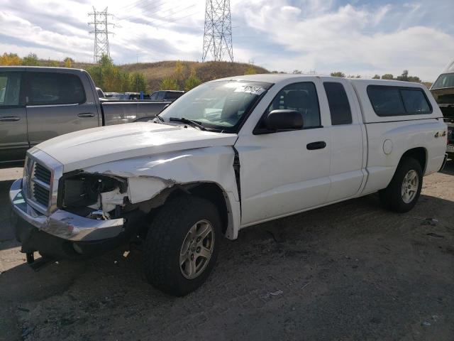 DODGE DAKOTA SLT