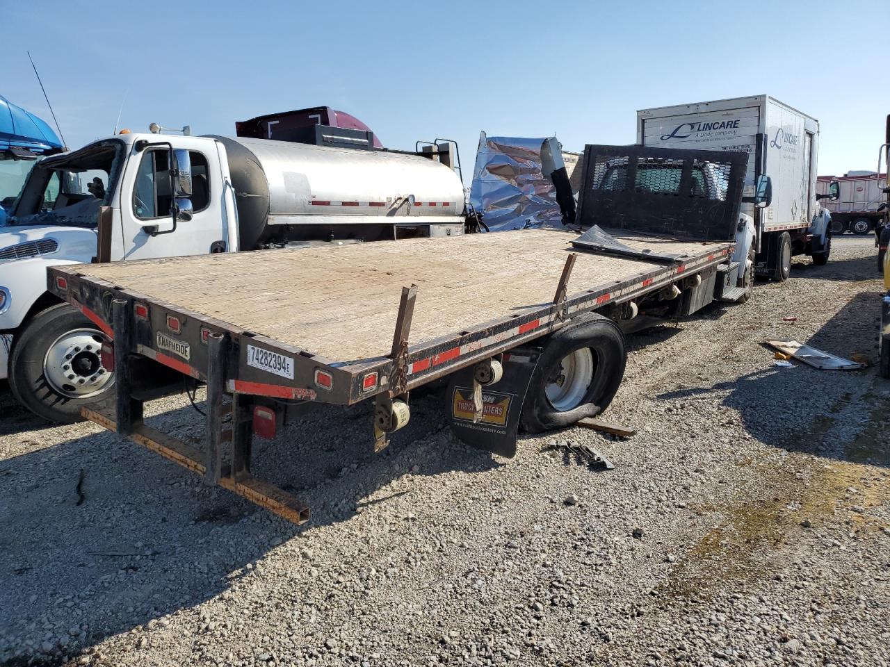 Lot #3033131996 2017 FORD F750 SUPER