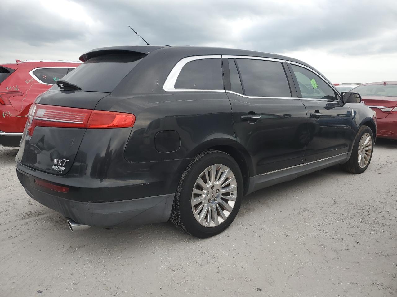 Lot #2986712356 2010 LINCOLN MKT