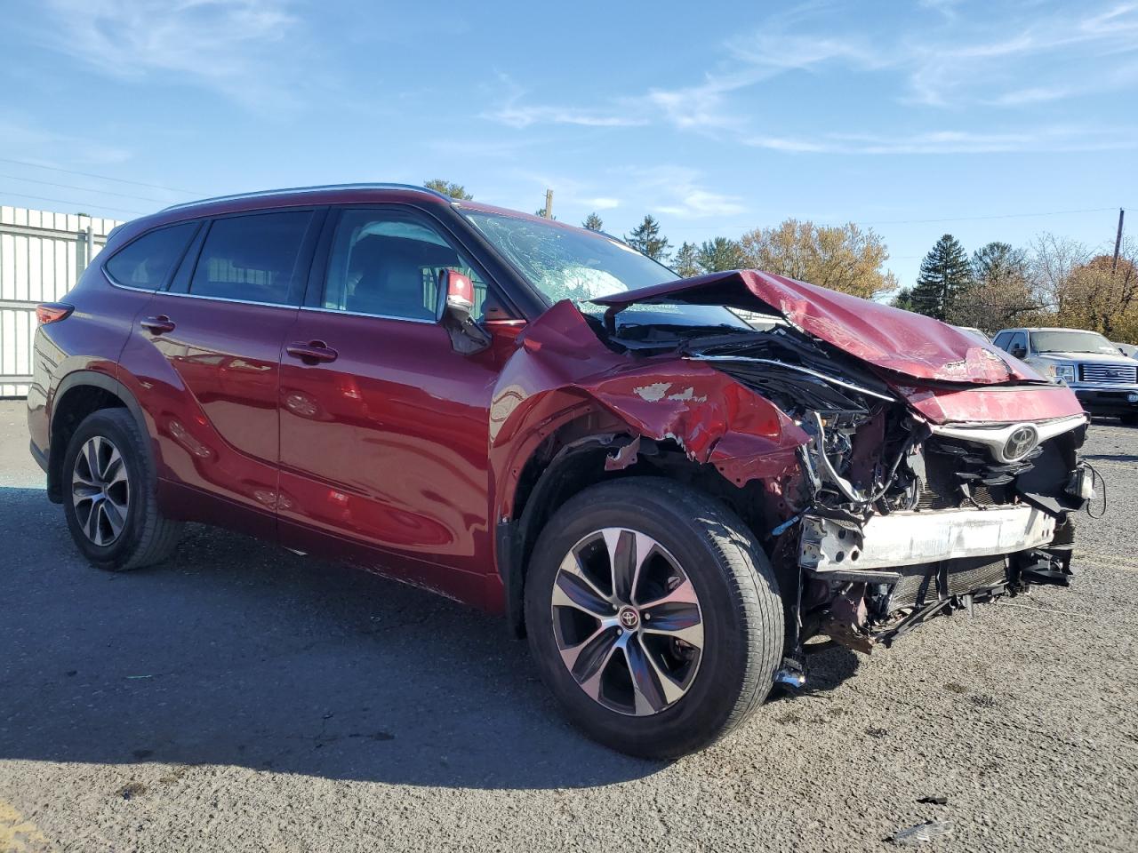 Lot #2986908854 2021 TOYOTA HIGHLANDER