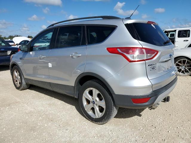 VIN 1FMCU0GX5GUC19054 2016 Ford Escape, SE no.2