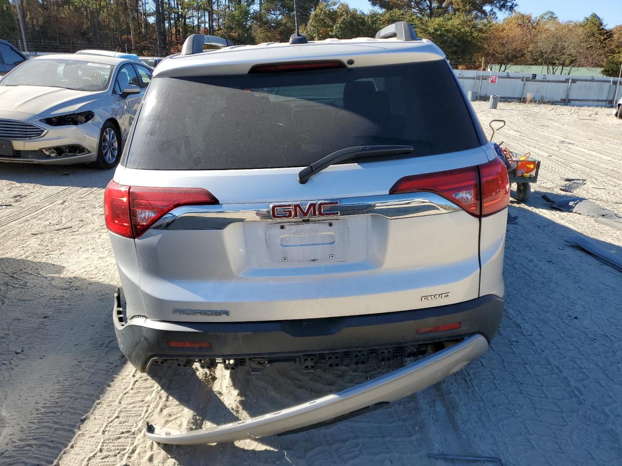 Lot #2935962989 2018 GMC ACADIA SLE