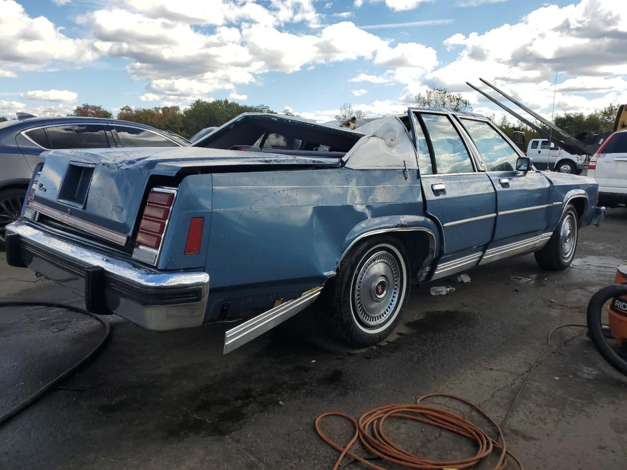 Lot #2978535219 1987 FORD CROWN VICT