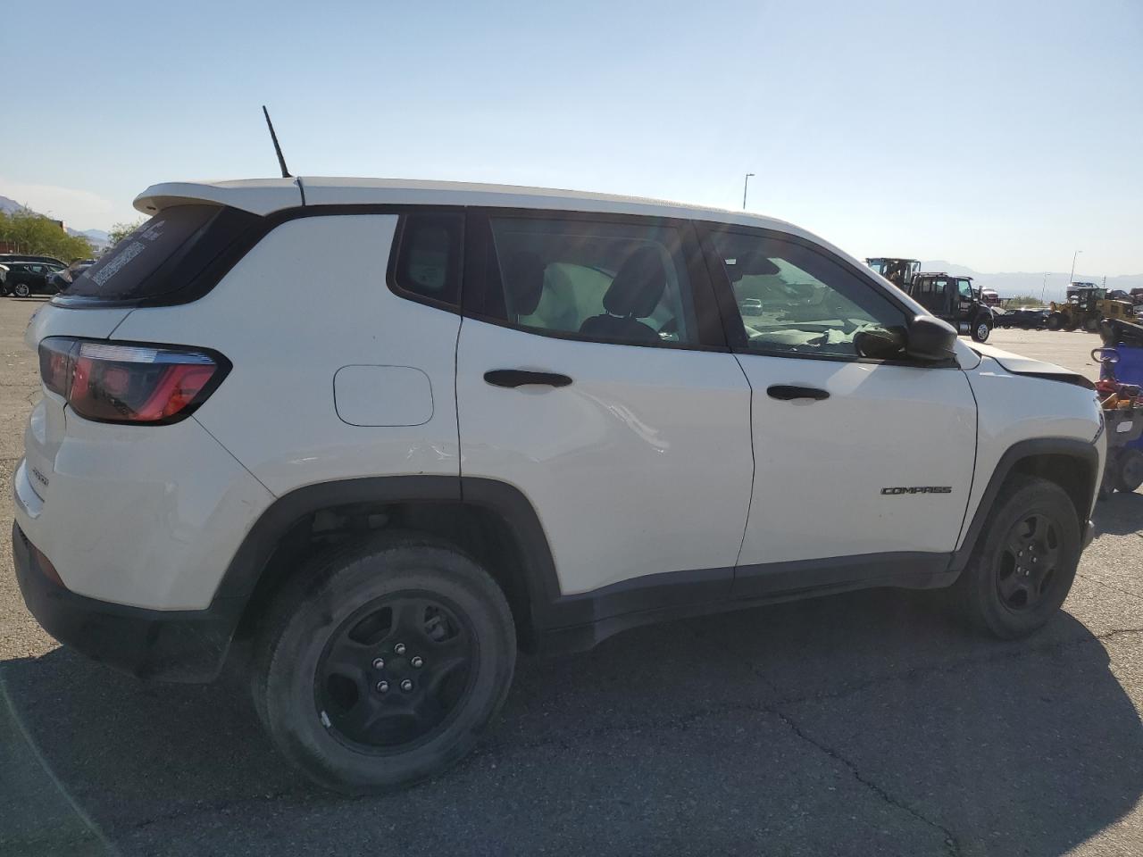 Lot #3024677579 2018 JEEP COMPASS SP