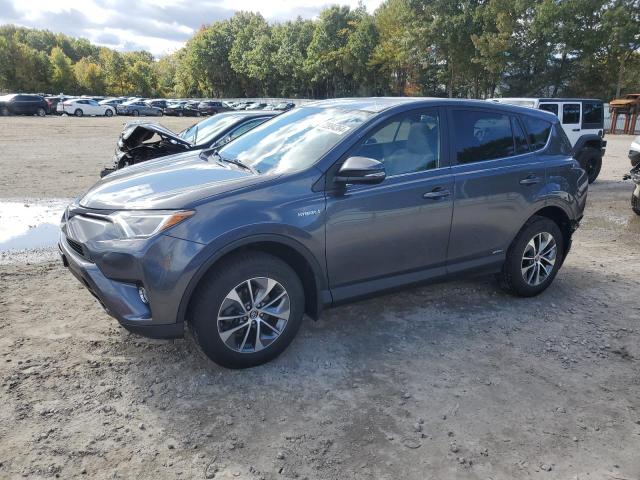 VIN JTMRJREV1JD248913 2018 Toyota RAV4, LE no.1