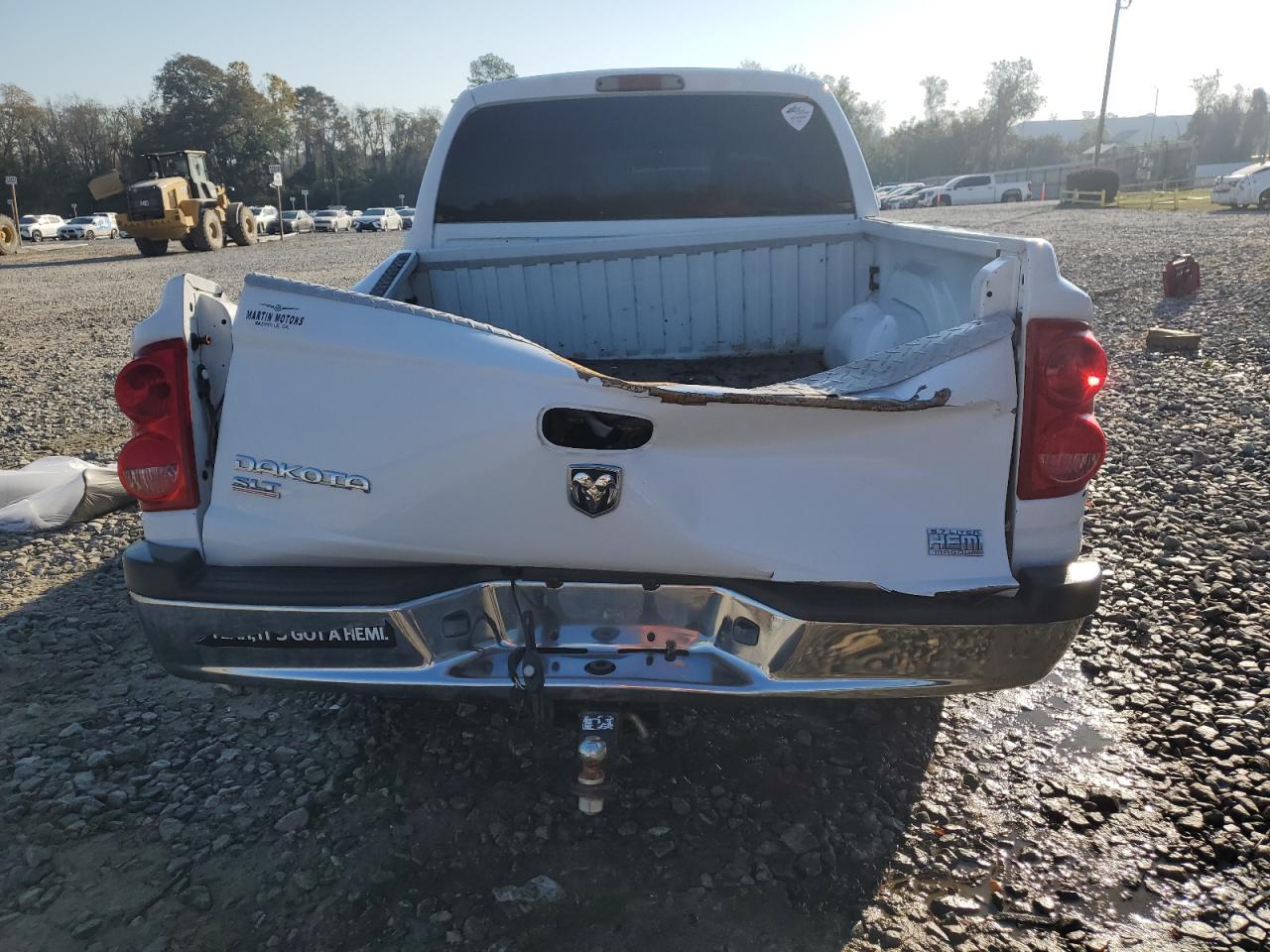 Lot #2938129913 2005 DODGE DAKOTA QUA