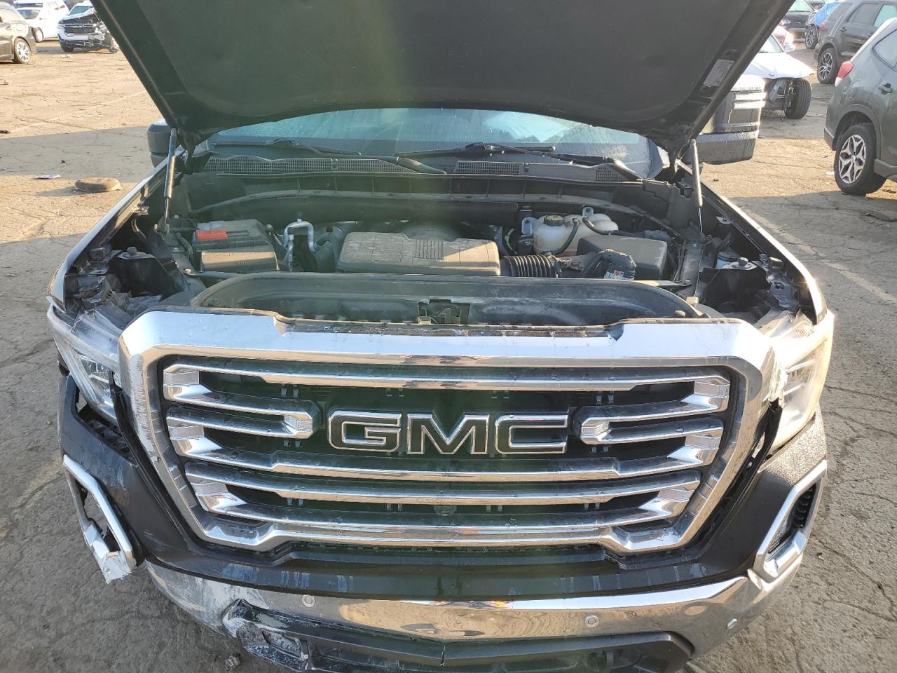 Lot #2991037195 2022 GMC SIERRA LIM