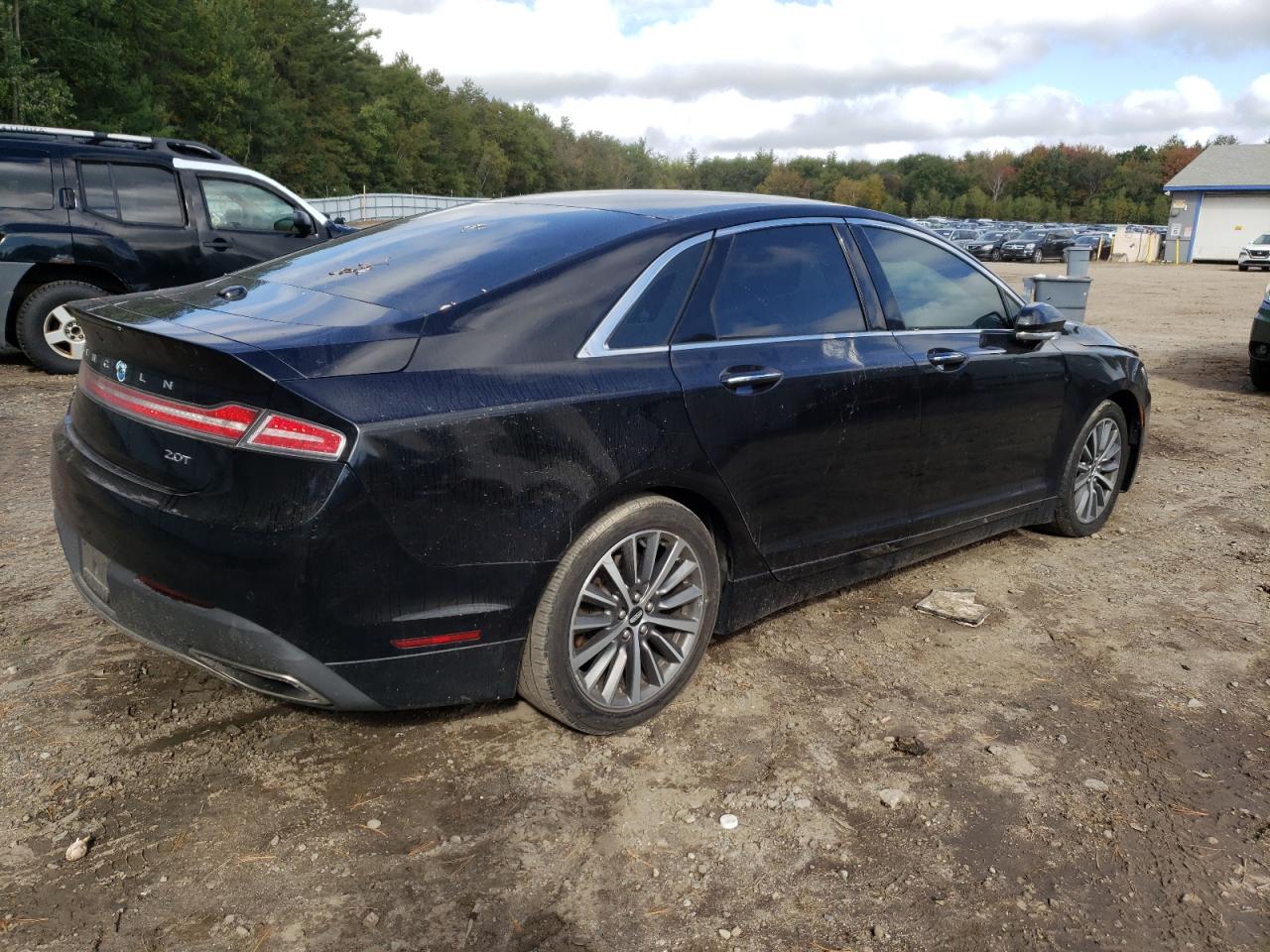 Lot #2921345908 2020 LINCOLN MKZ