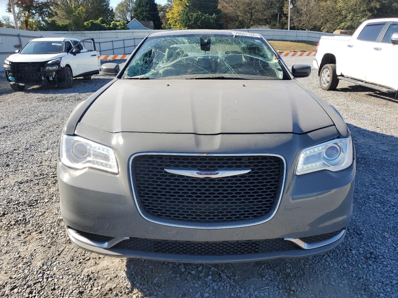 Lot #2980892422 2019 CHRYSLER 300 TOURIN