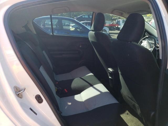 2016 TOYOTA PRIUS C - JTDKDTB32G1131053