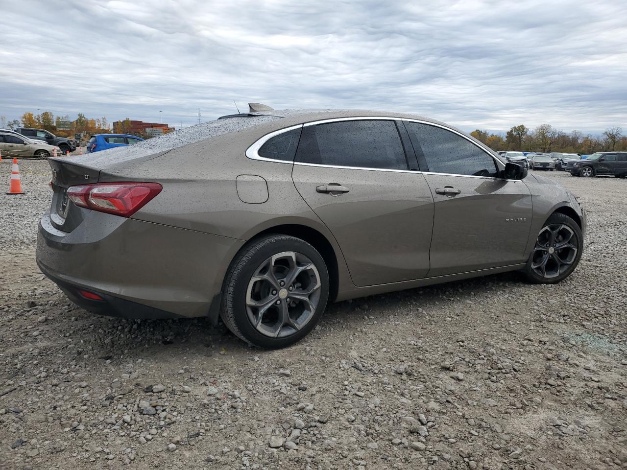 Lot #2988935567 2020 CHEVROLET MALIBU LT