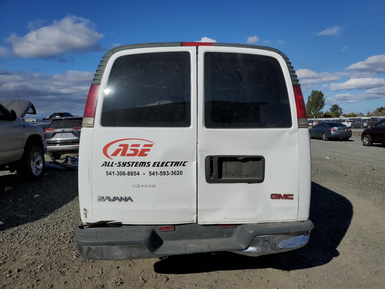 Lot #2907598634 1999 GMC SAVANA G25