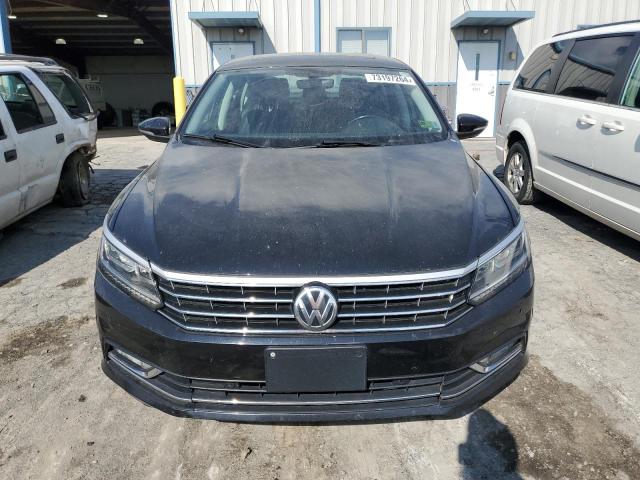 VIN 1VWBA7A33JC029397 2018 Volkswagen Passat, SE no.5