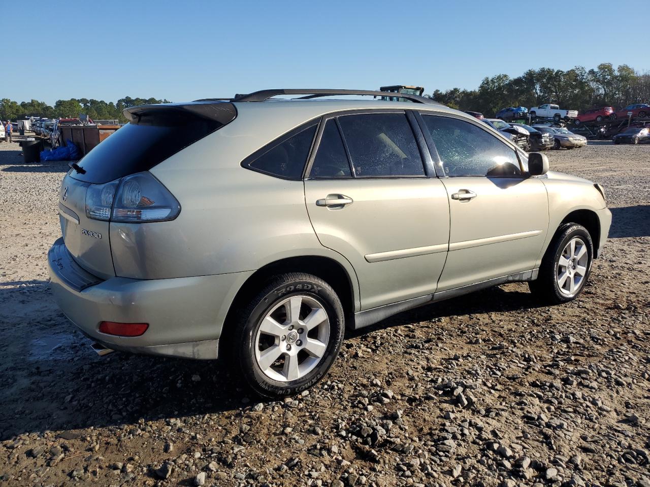 Lot #2935937904 2004 LEXUS RX 330