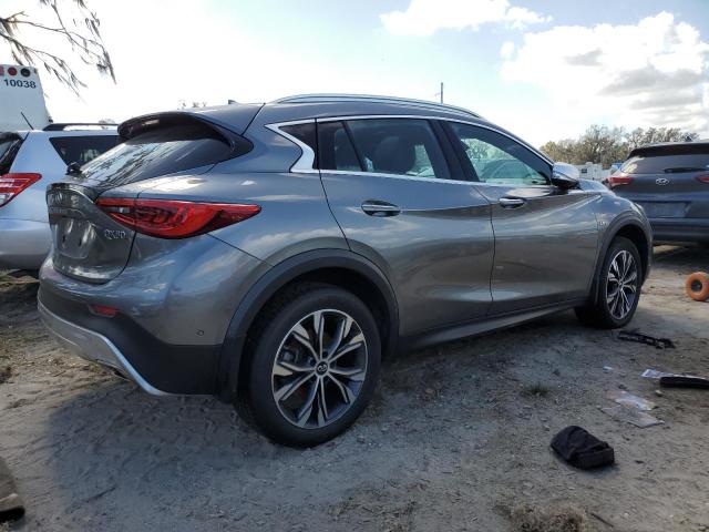 VIN SJKCH5CRXHA027299 2017 Infiniti QX30, Base no.3