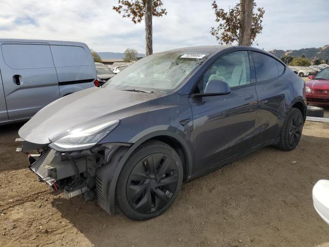 VIN 7SAYGDEE1NF449421 2022 Tesla MODEL Y no.1