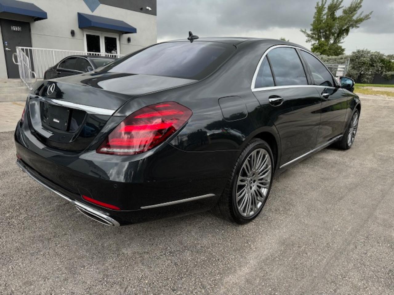 Lot #2890091311 2020 MERCEDES-BENZ S 560