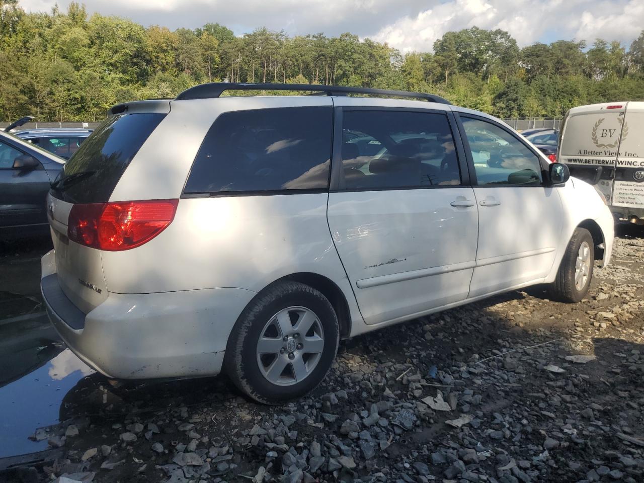 Lot #3024161812 2010 TOYOTA SIENNA CE