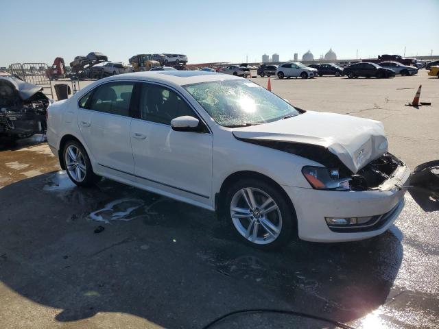 VIN 1VWCV7A39FC095694 2015 Volkswagen Passat, Sel no.4