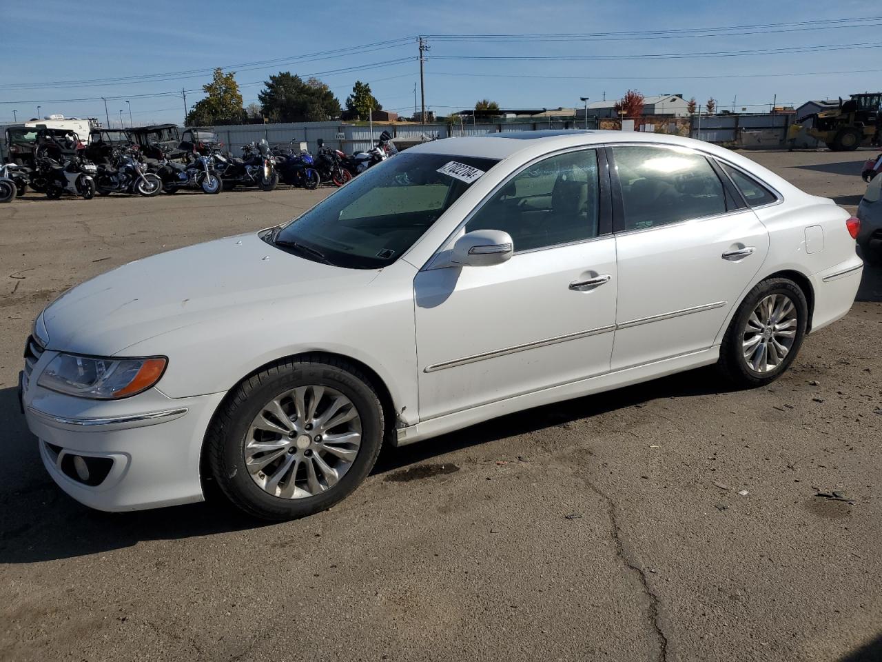 Lot #2940736327 2011 HYUNDAI AZERA GLS