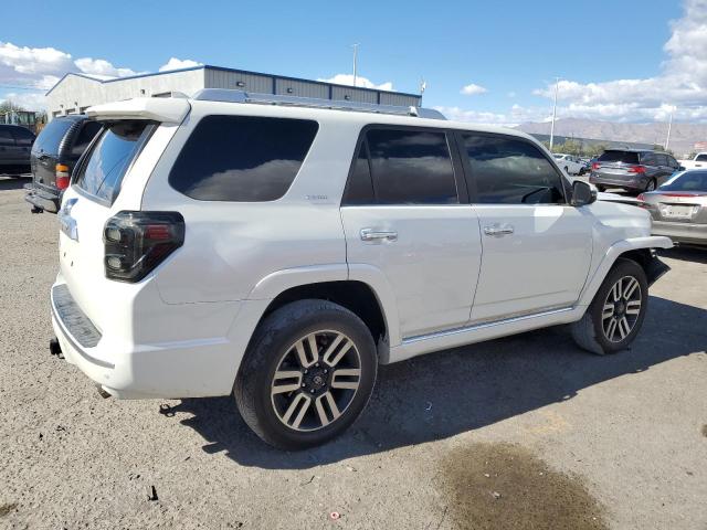 2020 TOYOTA 4RUNNER SR - JTEBU5JR0L5813283