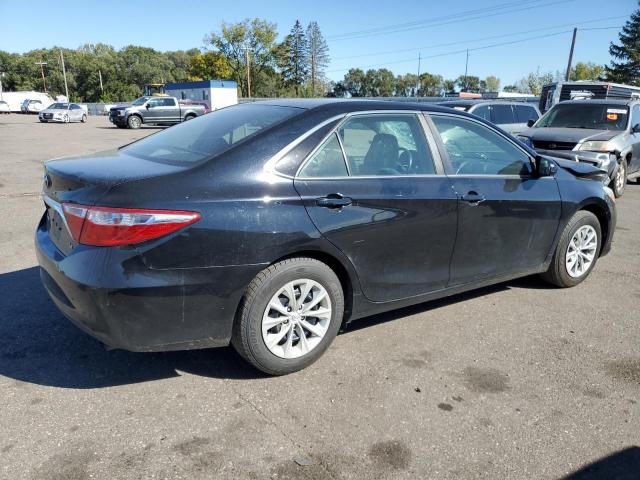 VIN 4T4BF1FKXFR445600 2015 Toyota Camry, LE no.3