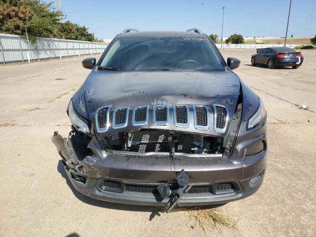 VIN 1C4PJLCB1HW662298 2017 Jeep Cherokee, Latitude no.5