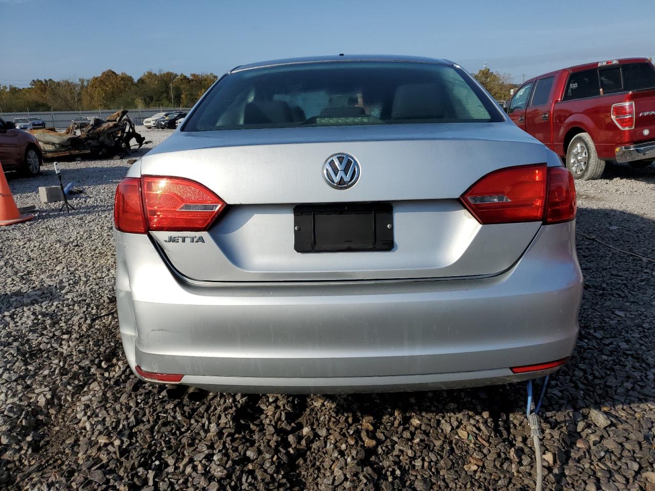 Lot #3024923407 2012 VOLKSWAGEN JETTA BASE