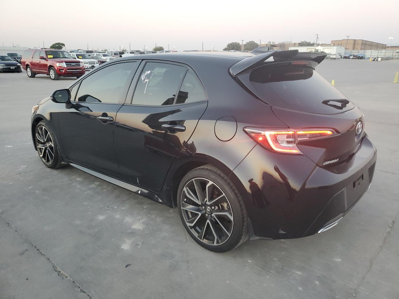 TOYOTA COROLLA SE 2019 black  gas JTNK4RBE1K3045830 photo #3