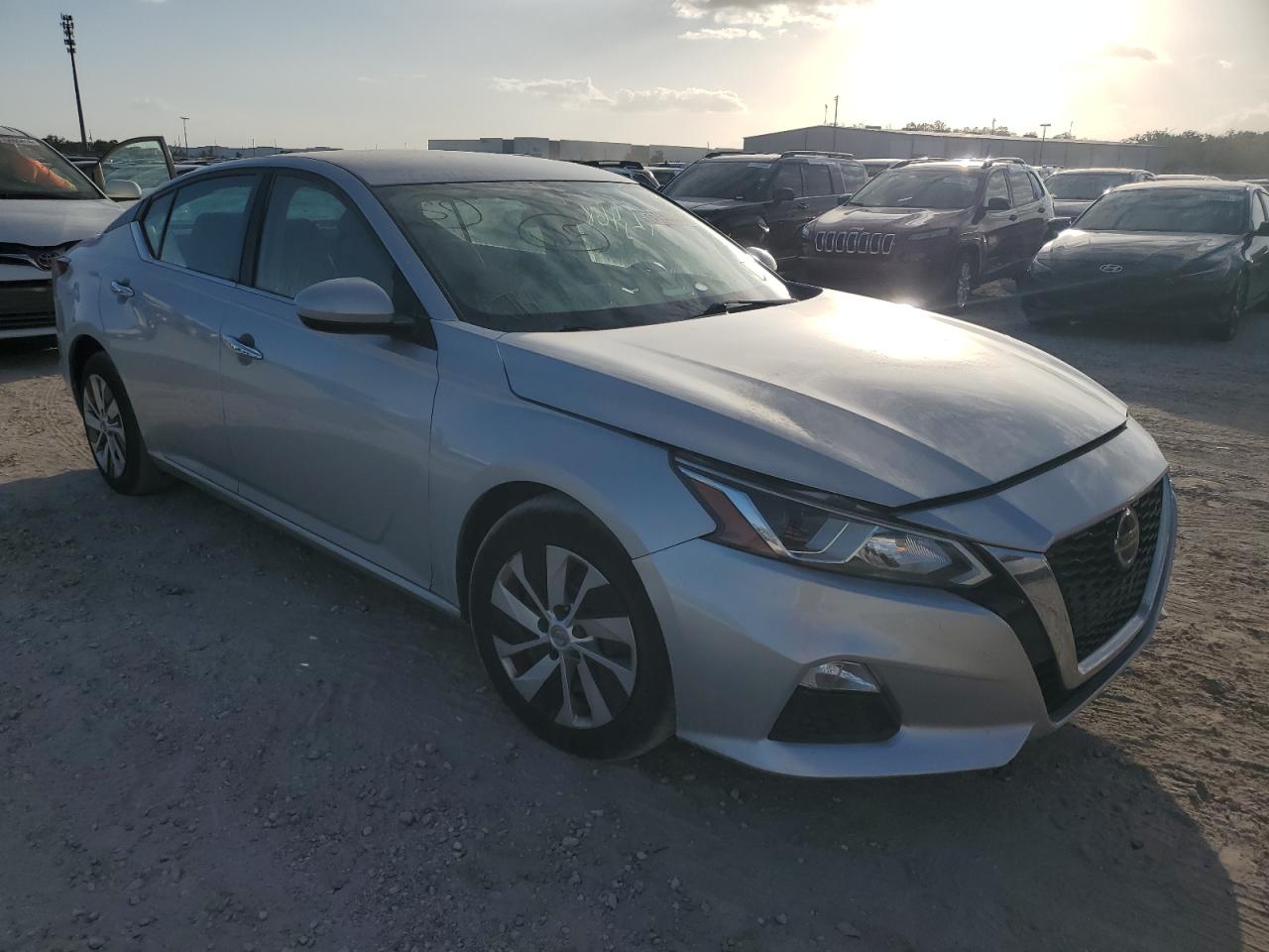 Lot #2989257833 2020 NISSAN ALTIMA S