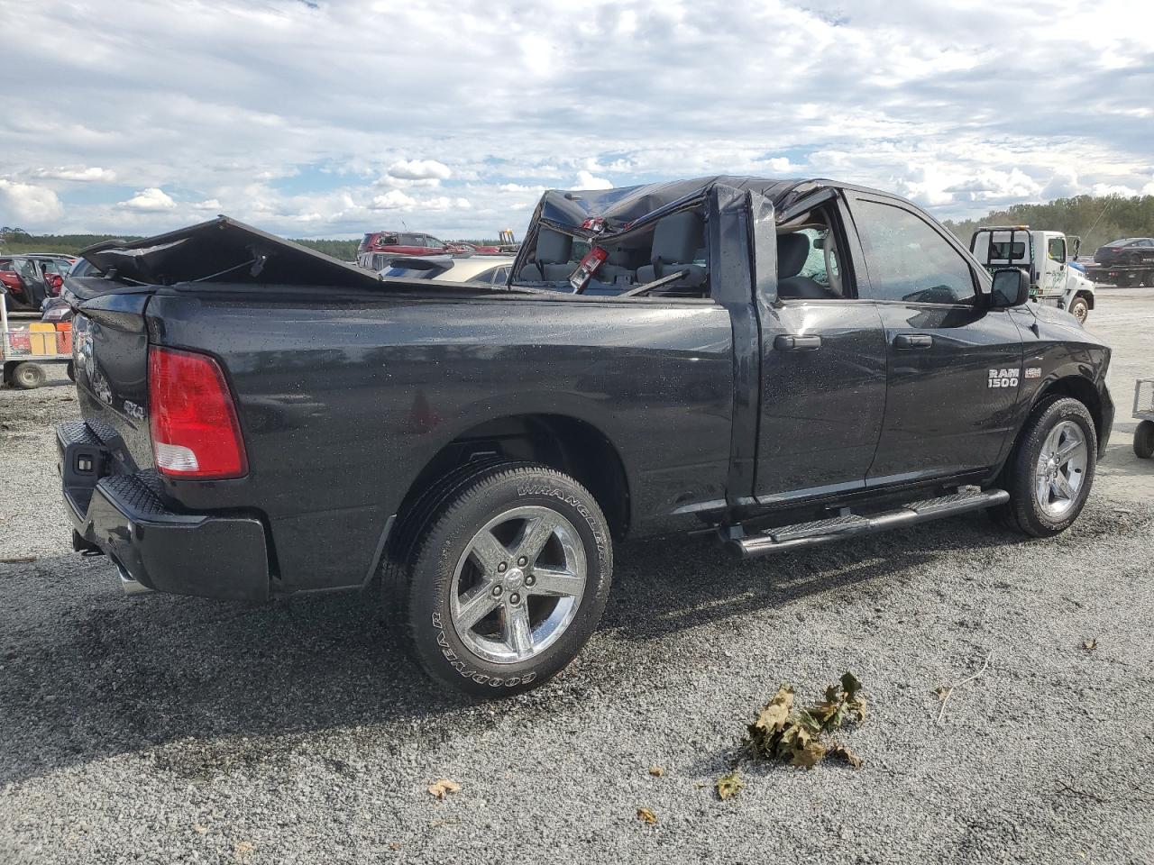 Lot #2921385834 2017 RAM 1500 ST