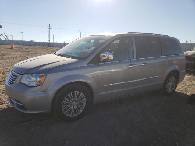 2015 CHRYSLER TOWN & COU - 2C4RC1CG7FR699798