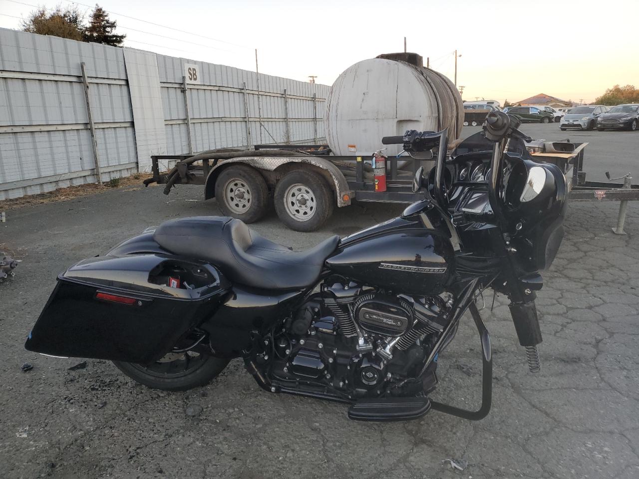 1HD1KRC36JB666504 HARLEY-DAVIDSON FLHXS STRE 2018