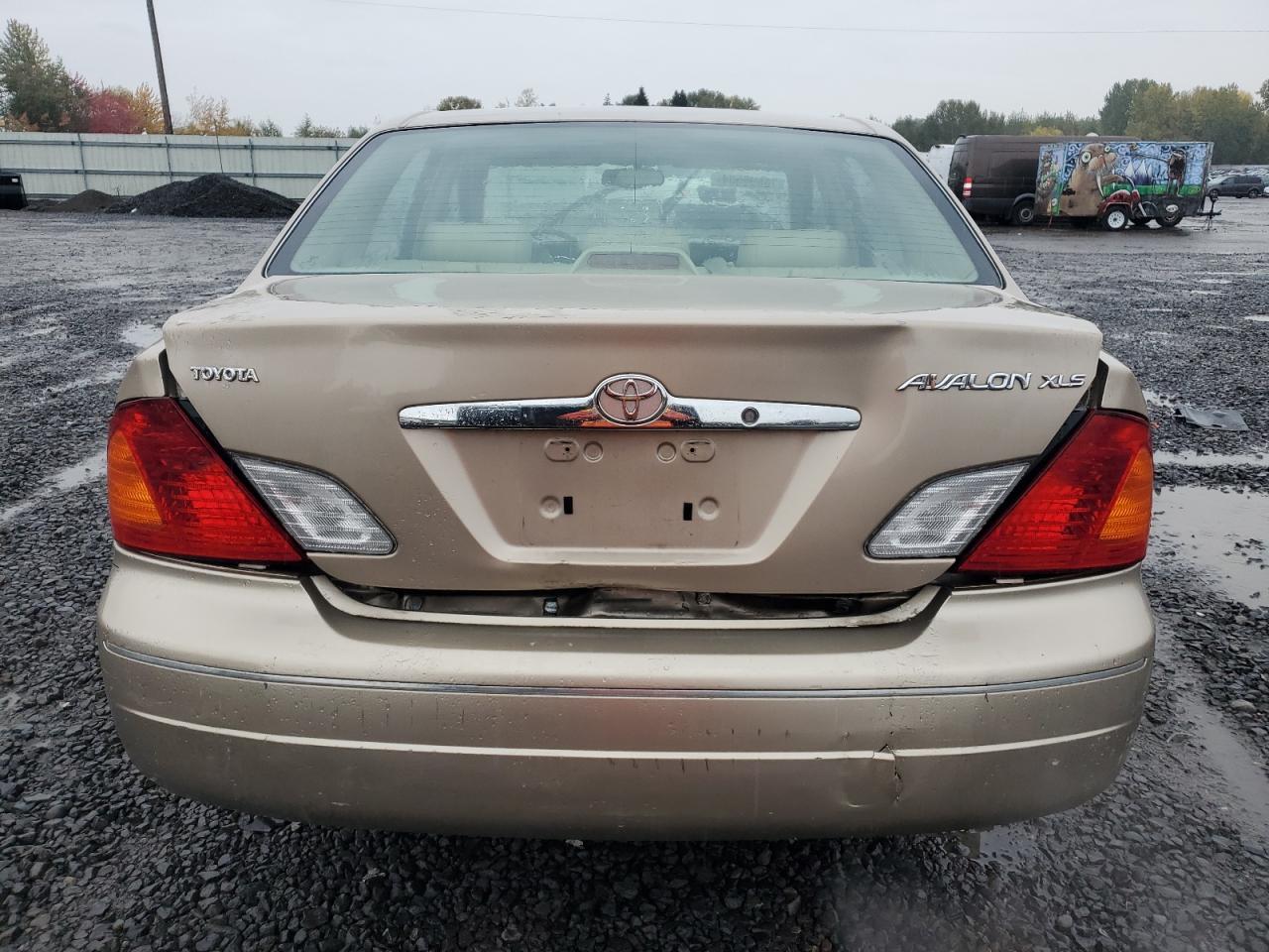 Lot #3004300720 2001 TOYOTA AVALON XL