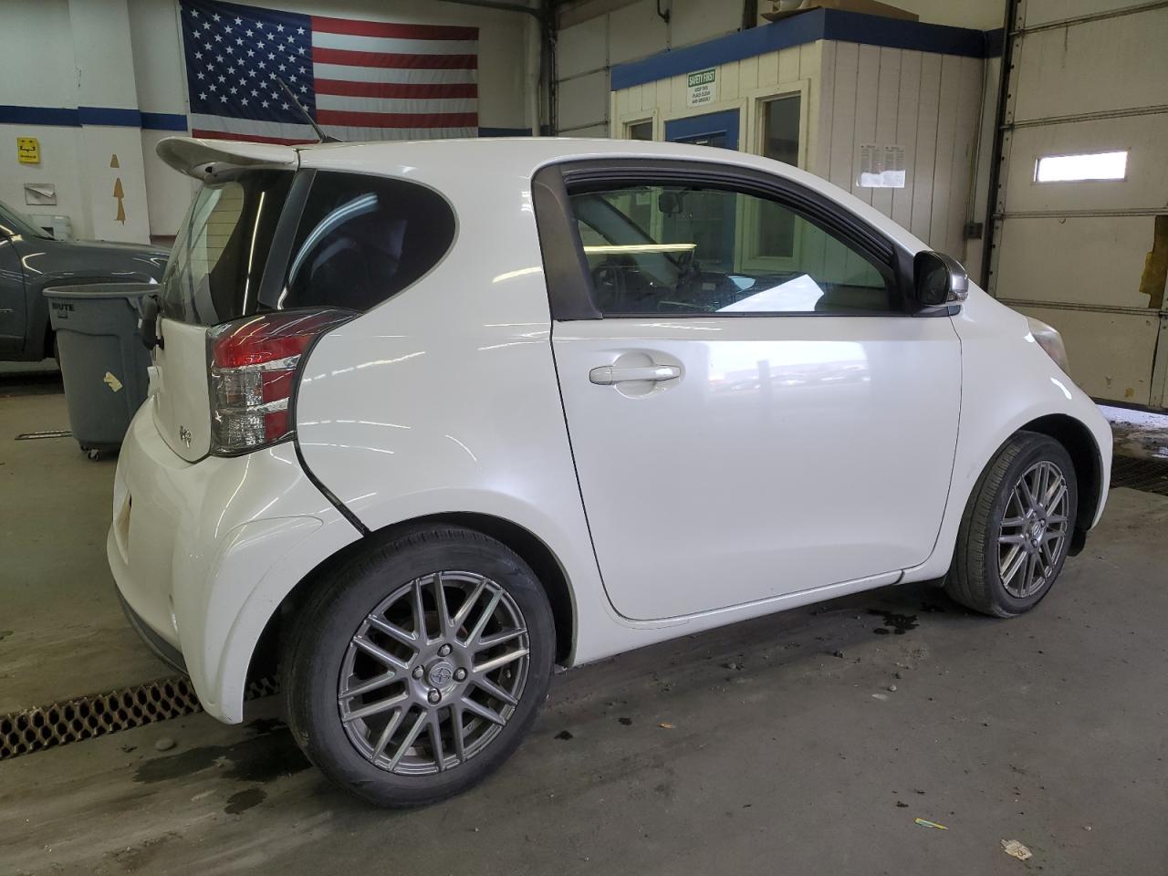 Lot #2967885890 2012 TOYOTA SCION IQ