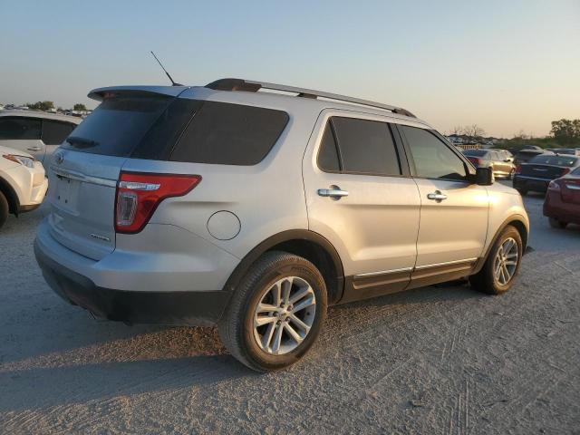 VIN 1FM5K7D89DGB26388 2013 Ford Explorer, Xlt no.3