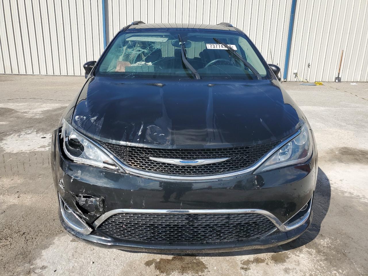 Lot #2919438339 2018 CHRYSLER PACIFICA T