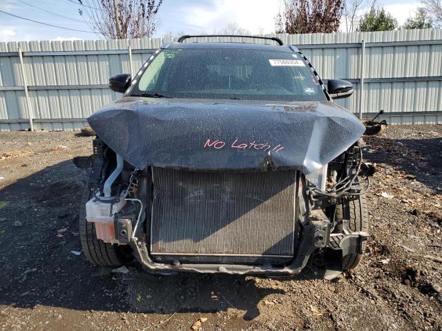 VIN 5TDJZRFH1JS911822 2018 Toyota Highlander, SE no.5