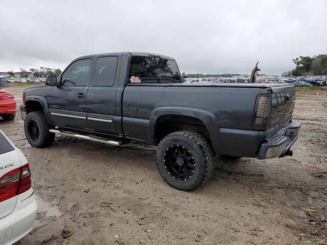 CHEVROLET SILVERADO 2004 gray  gas 1GCHC29U34E100954 photo #3