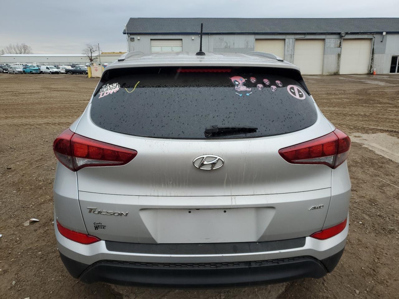 Lot #2940395095 2017 HYUNDAI TUCSON LIM