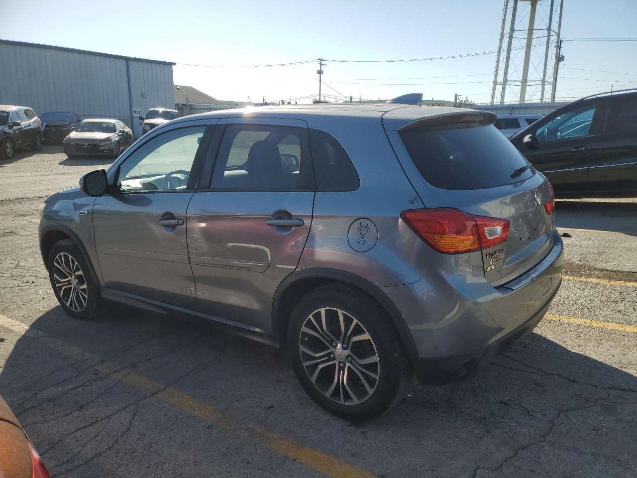 Lot #2925897213 2017 MITSUBISHI OUTLANDER